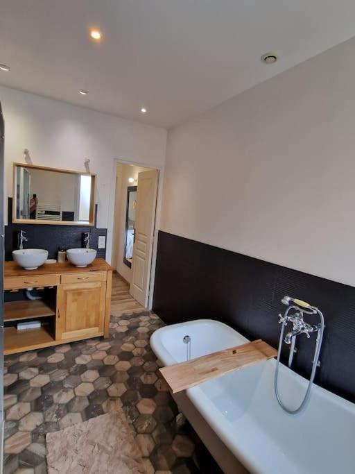 Magnifique Appartement - Driant Troyes Luaran gambar